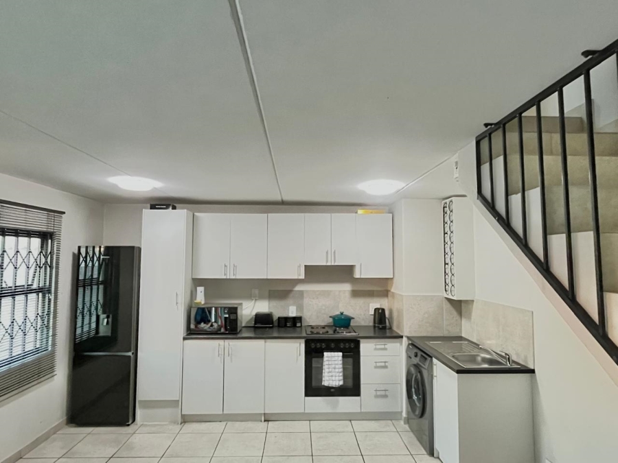 To Let 2 Bedroom Property for Rent in Sunset Glen Western Cape